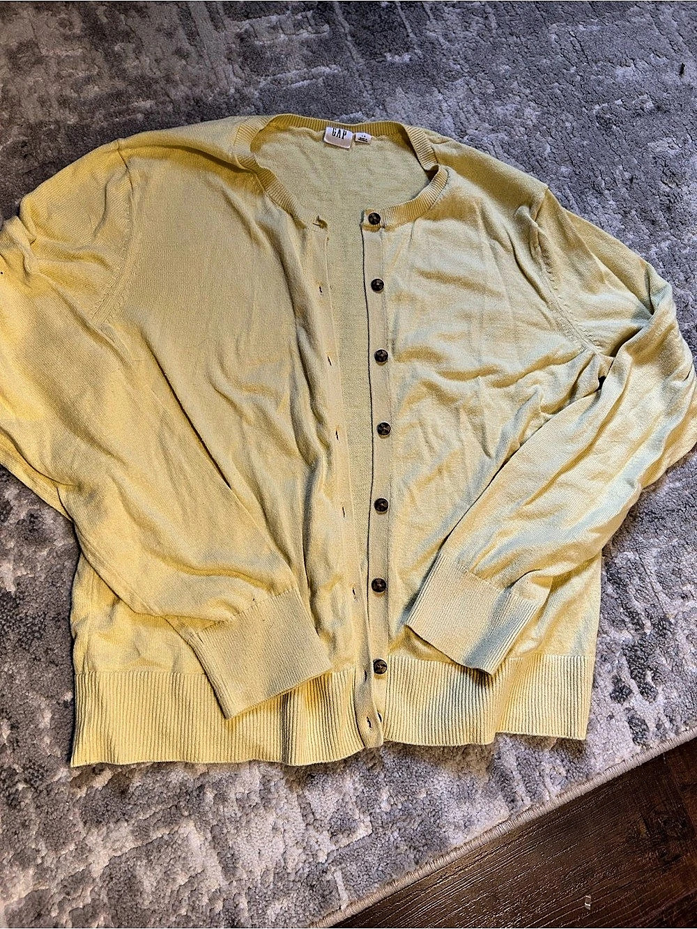 GAP Yellow Cardigan Size Large